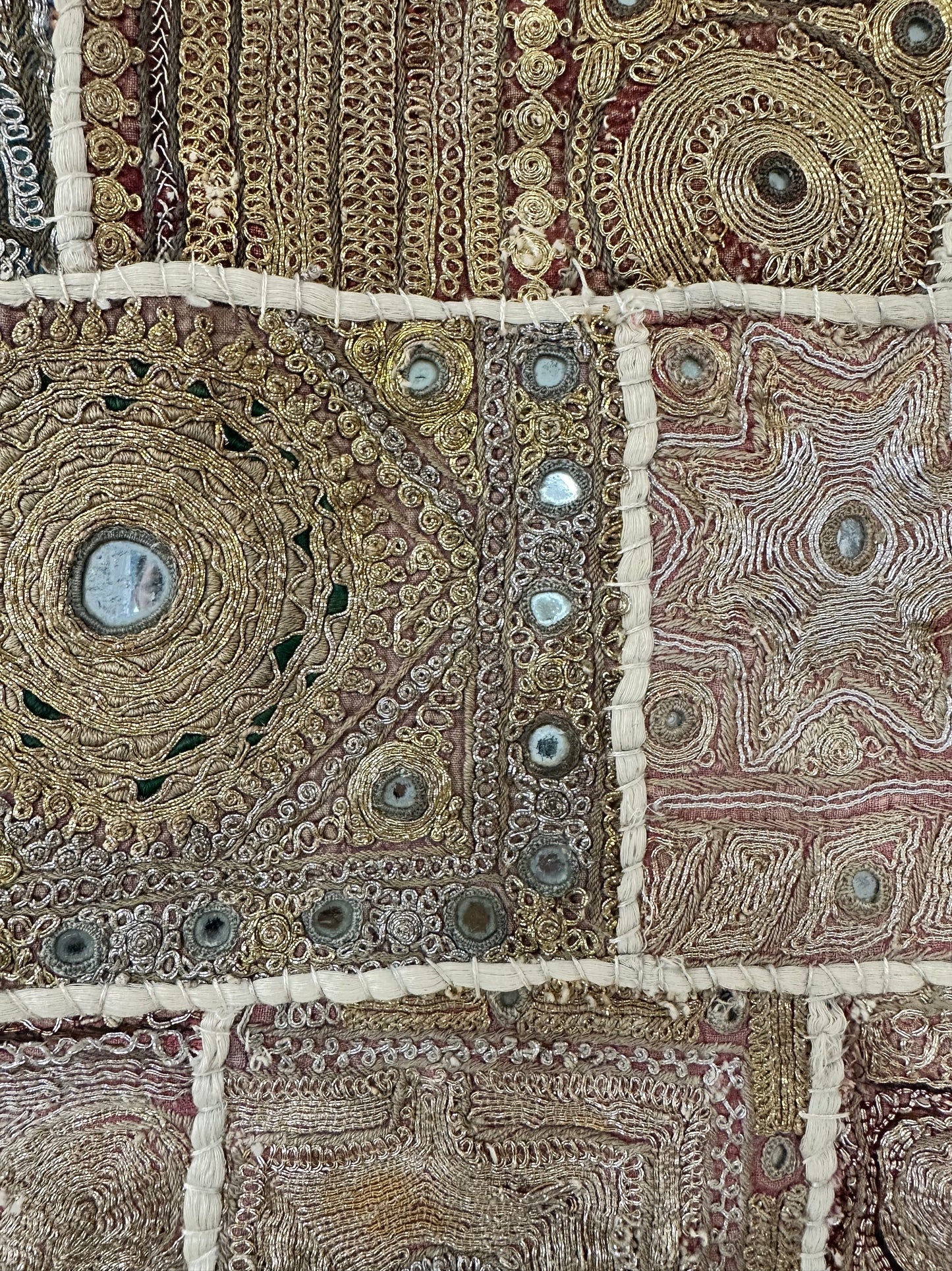 Mirror, Mirror, Taj Mahal Vest